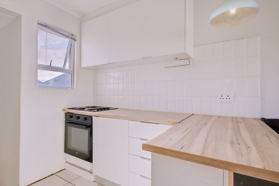 2 Bedroom Property for Sale in Sherwood Eastern Cape